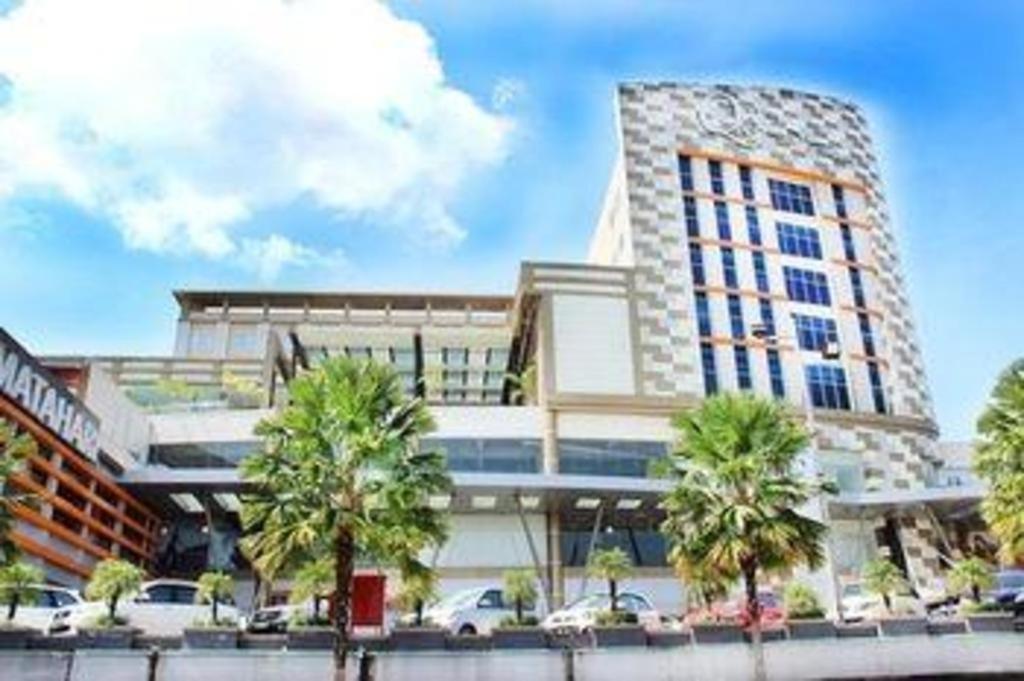 Grand Qin Hotel Banjarbaru Exterior foto